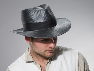 chapeau sisal léger, antracite, gris ou beige, Sfr. 135.-
